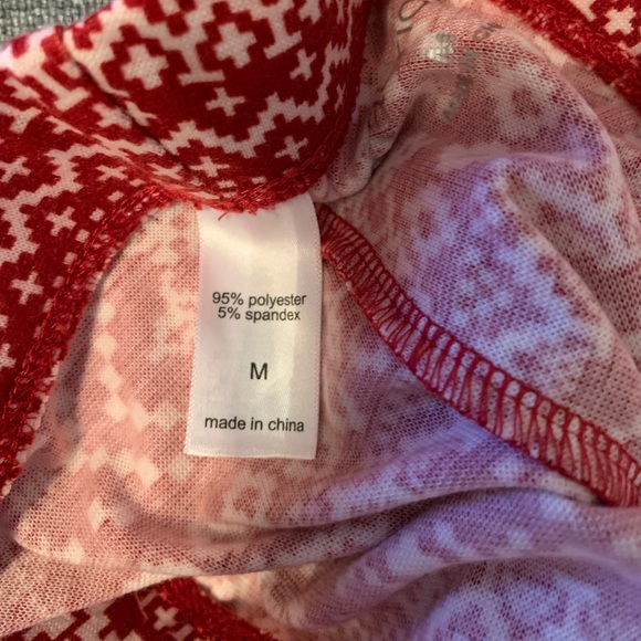 Red and cream leggings - Picture 2 of 4